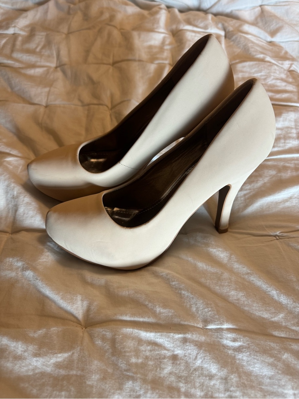 Dream Pairs Cream High Heel Pumps for Women
